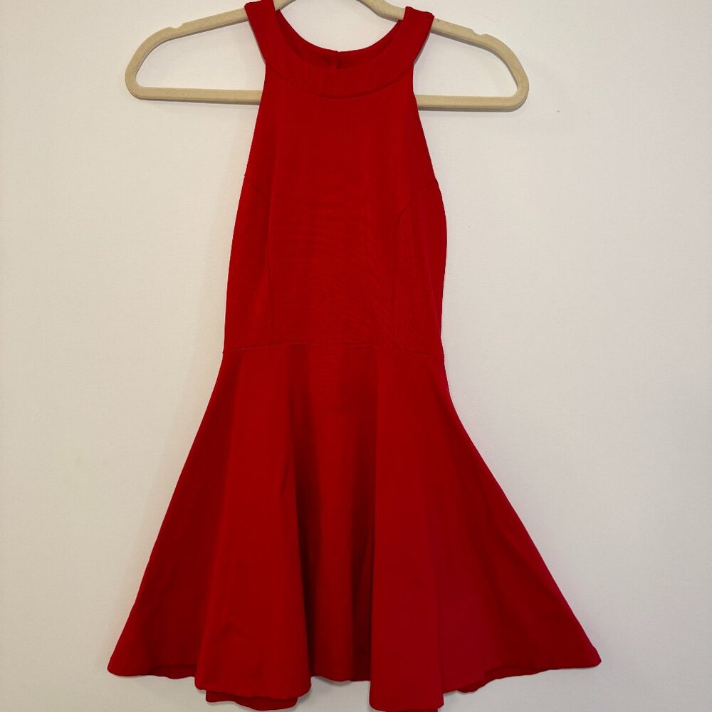 Red Dress - Picture 1 of 6